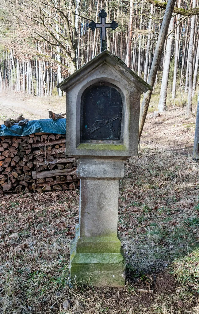 Allersberg, St. Wolfgang, Kreuzweg, Station 7, Baudenkmal, D-5-76-113-67