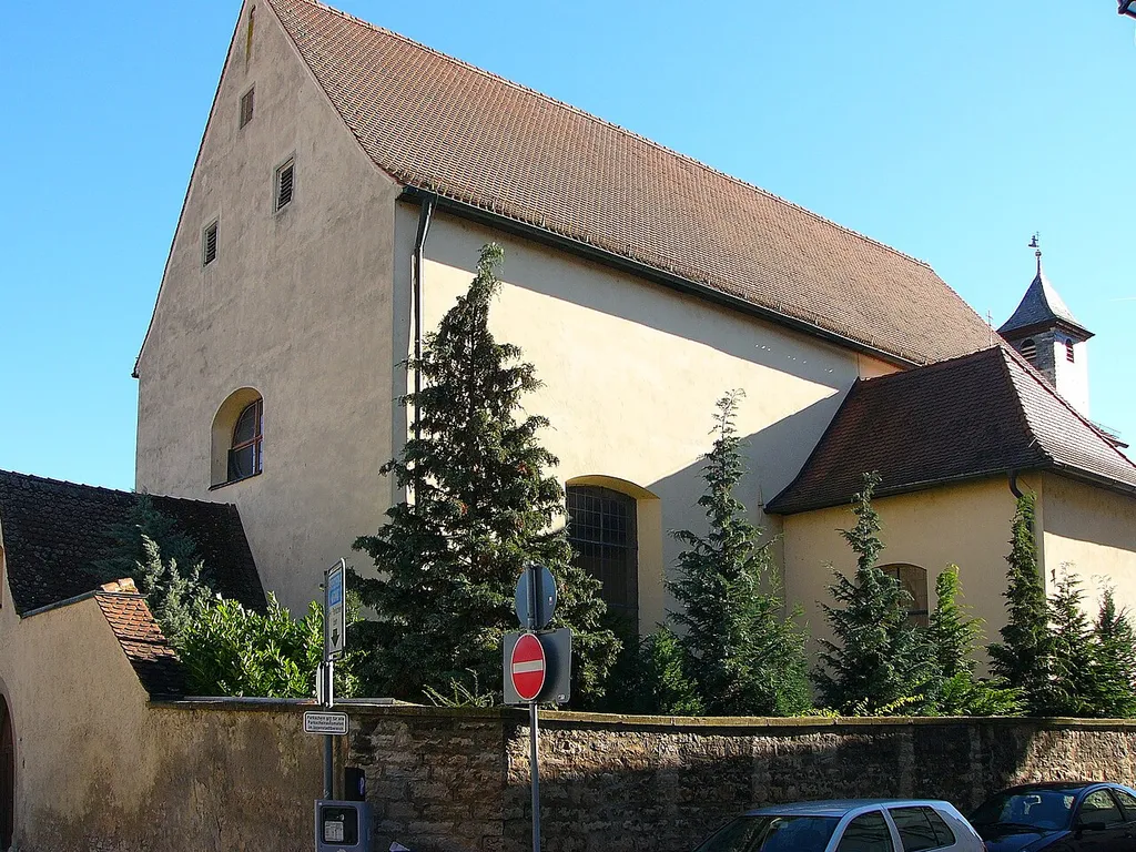 Ehem. Kapuzinerklosterkirche Himmelfahrt Mariä und hl. Franziskus Seraphikus; 1631-1652, 1828 profaniert.