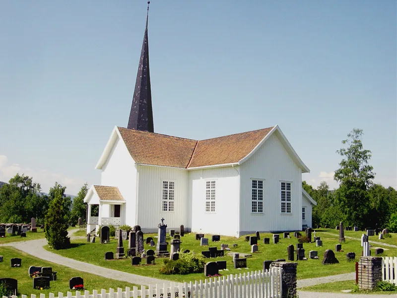 no:Fluberg kirke, in no:Søndre Land This is a photo of a monument in Norway, number: 84166 in the Norwegian Directorate for Cultural Heritage database.