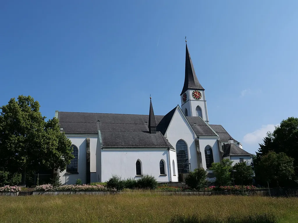 Katholische Kirche St. Peter mit Liebfrauenkapelle
