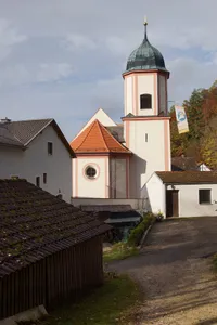 Katholische Filialkirche und Wallfahrtskirche Hl. Kreuz