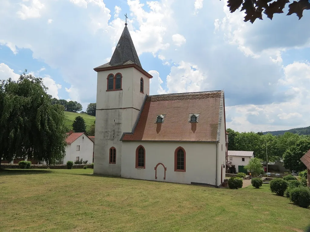 Dorfkirche in Ober-Mossau, Gem. Mossautal, Odenwaldkreis, Hessen, Südseite