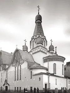 Church of Peter the Metropolitan on Romenskaya Street
