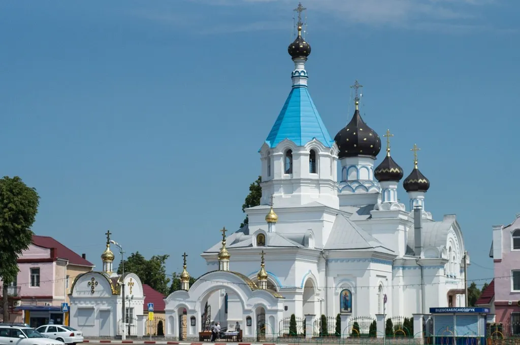 Паставы. Царква