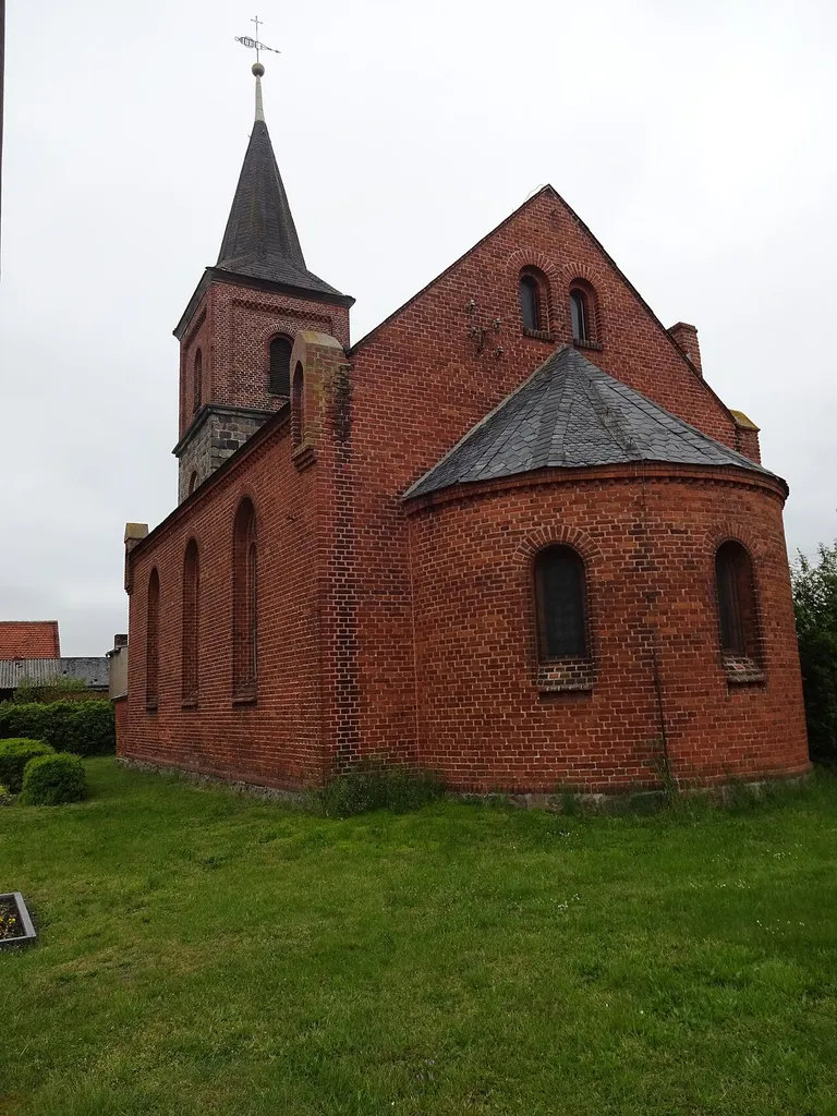 Wartenberg gehört zur Ortschaft Berkau und ist ein Ortsteil der Stadt Bismark (Altmark) im Landkreis Stendal in Sachsen-Anhalt
