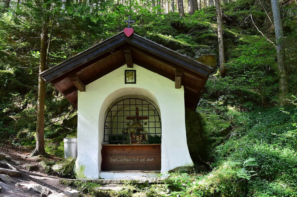Wegkapelle in Burgstall
