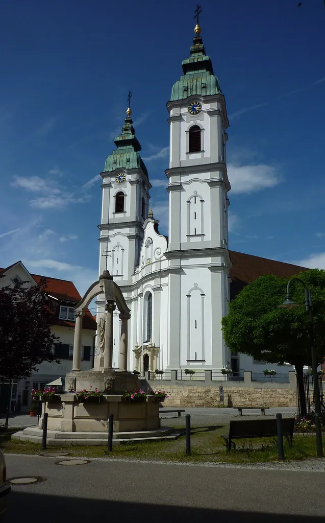 Bad Waldsee - Stiftskirche St. Peter und Paul.jpg