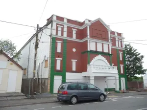 Cwmamman Workmens' Hall and Institute
