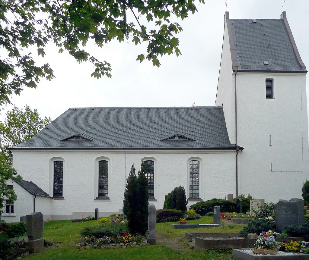 Die Kirche in Panitzsch bei Leipzig, von Norden gesehen