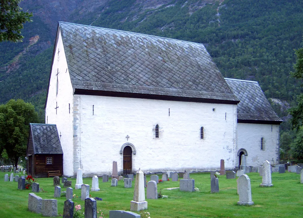 Kinsarvik Church