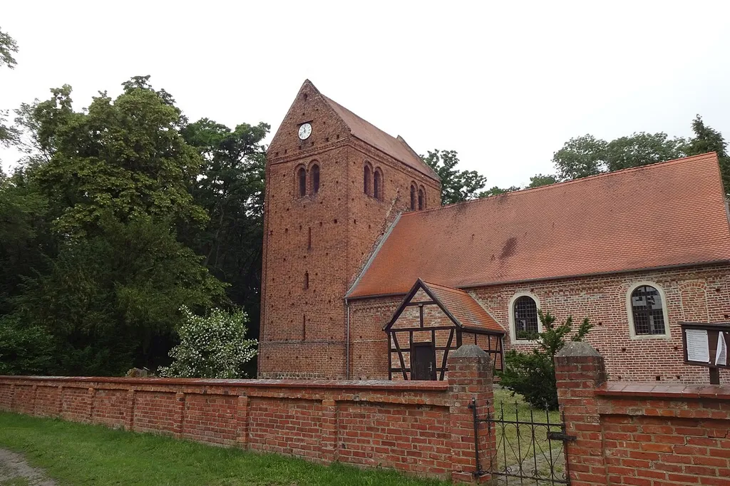 Krüden ist ein Ortsteil der Gemeinde Aland im Landkreis Stendal in Sachsen-Anhalt.