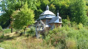 Holy Trinity church, Briukhovychi