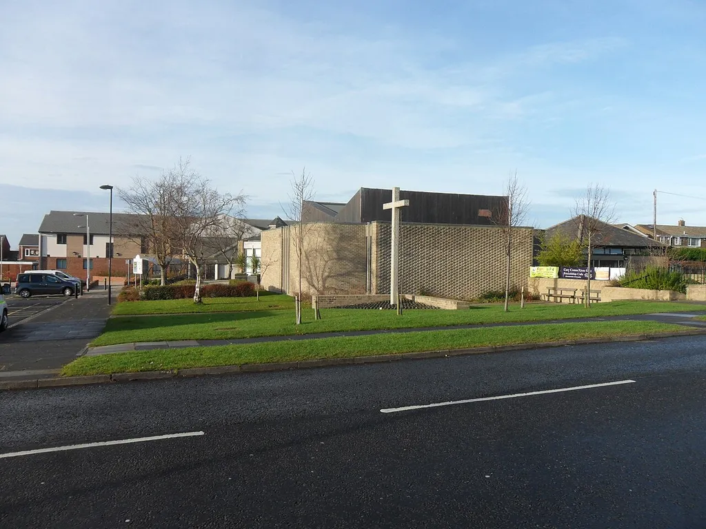 Church of the Holy Nativity, Chapel House Estate
