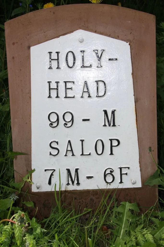 Modern Milestone by St Andrew's church, Great Ness