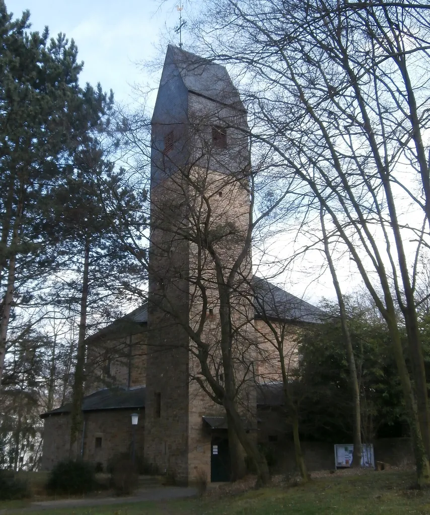 Katholische Pfarrkirche St. Hildegard, Deichmanns Aue, Rüngsdorf, Bad Godesberg