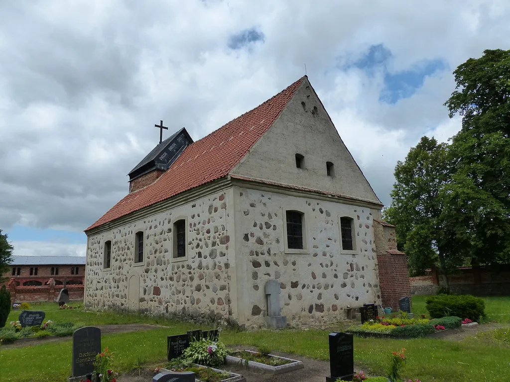 Kirche Löwitz, Ansicht von Südosten