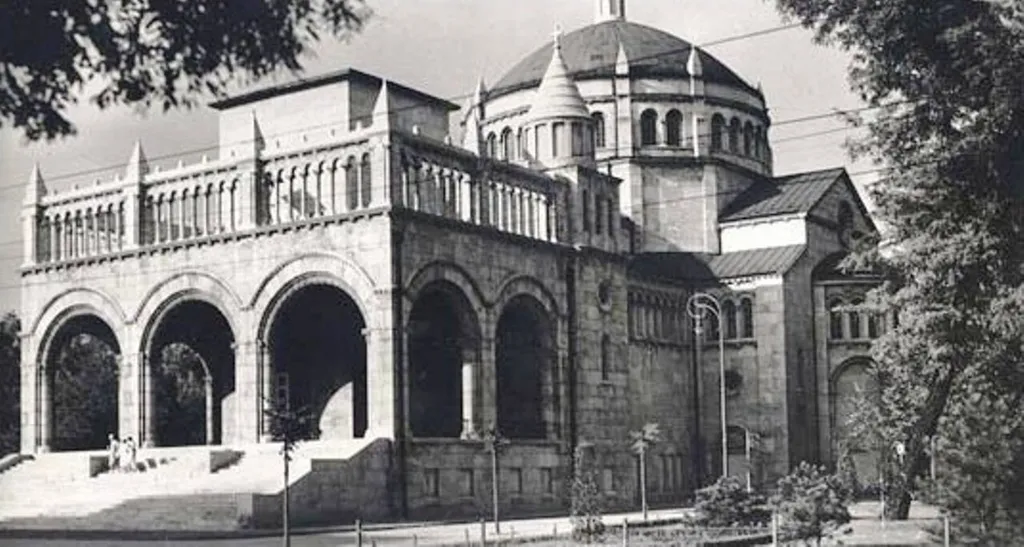 A Regnum Marianum templom fényképe, 1930 körül