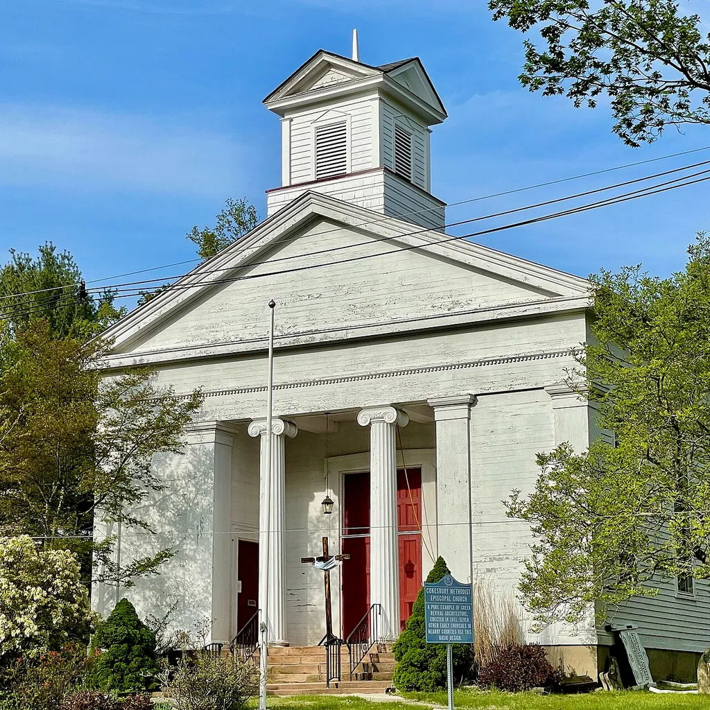 United Methodist Church in Cokesbury, New Jersey. Contributing property #10 of the Cokesbury Historic District. This is an image of a place or building that is listed on the National Register of Historic Places in the United States of America. Its reference number is 97000802 (Wikidata).