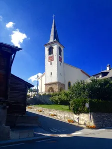 Saint-Léger church (frescoes) and rectory