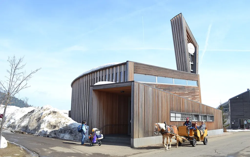 Die neue Kirche auf der Seiser Alm, dem heiligen Franziskus geweiht