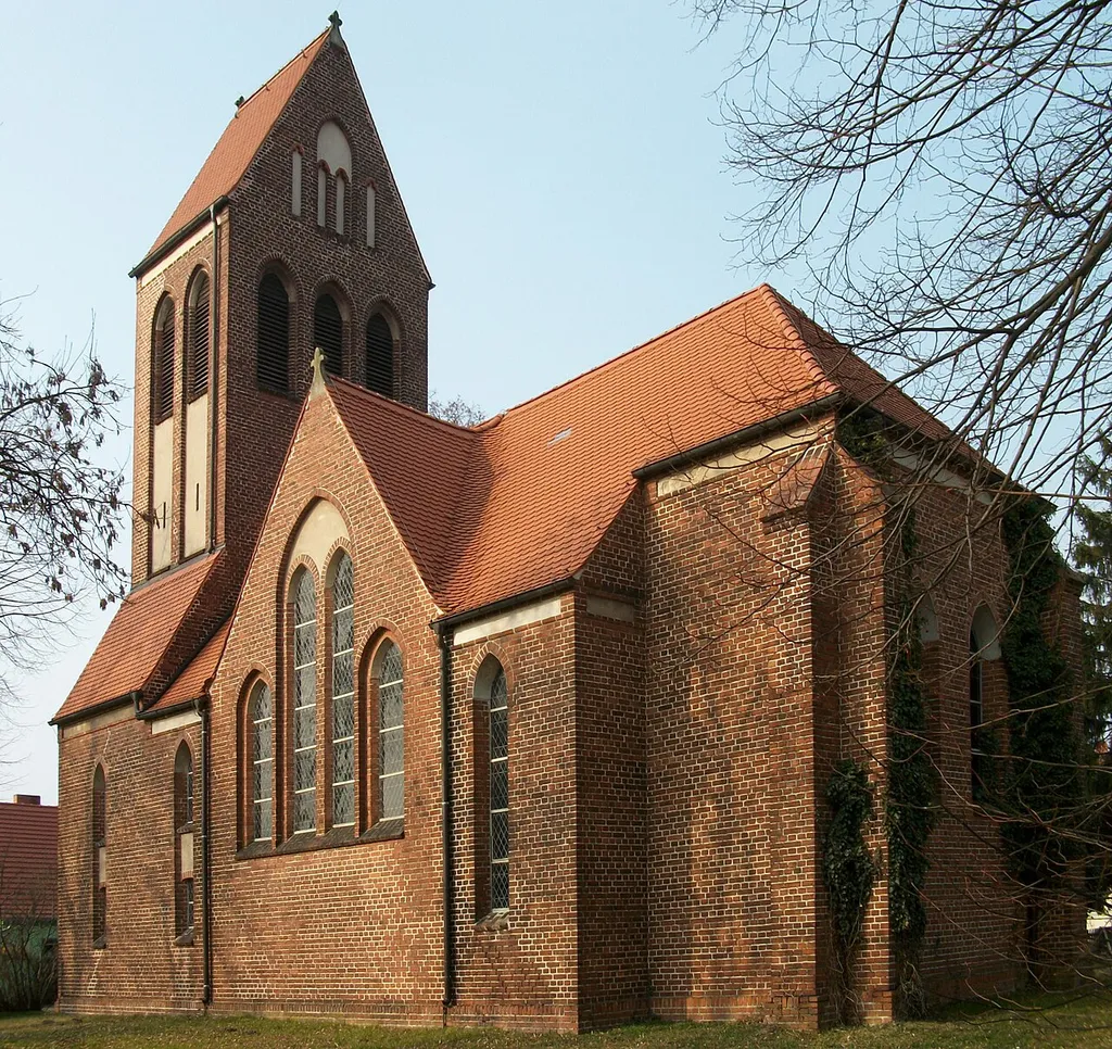 Denkmalgeschützte Dorfkirche in Grebs (Ortsteil von Kloster Lehnin), erbaut 1903/04