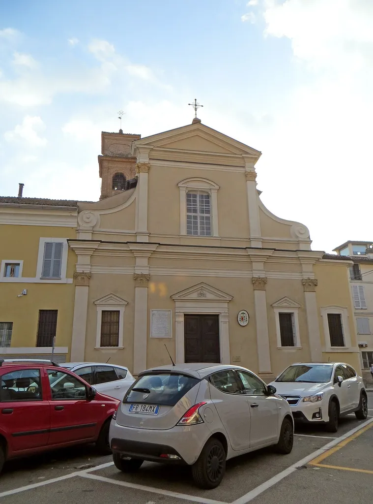 Chiesa di San Pietro (Fidenza) - facciata