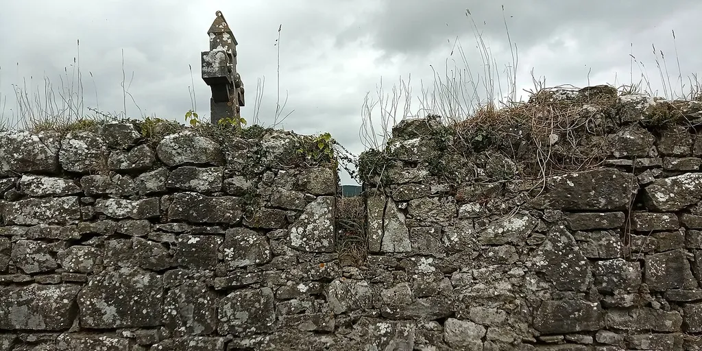 Tubbrid Upper Church remains of window
