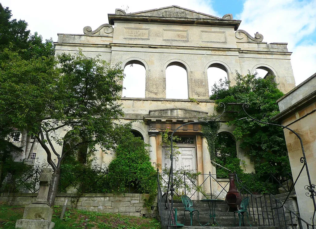 Front of the ruined Wesleyan chapel, Coppice Hill