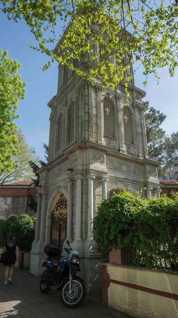 Kuzguncuk Greek Orthodox Church Object location41° 02′ 04.76″ N, 29° 01′ 50.42″ E View this and other nearby images on: OpenStreetMap 41.034656; 29.030672