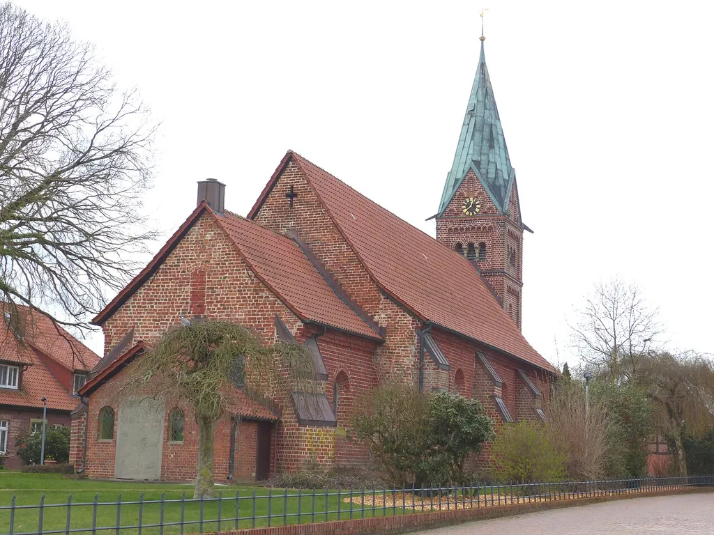 Dorfkirche von Sudwalde, aus Nordosten