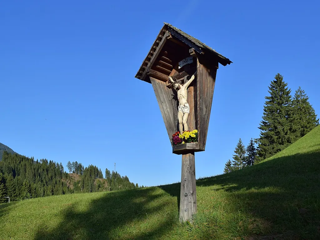 This media shows the remarkable cultural object in the Austrian state of Tyrol listed by the Tyrolean Art Cadastre with the ID 19029. (on tirisMaps, pdf, Fotoarchiv Tiroler Kunstkataster, more images on Commons, Wikidata)