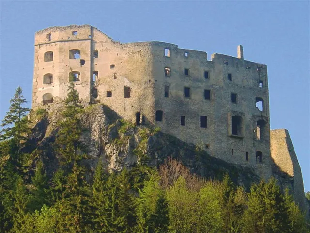 This media shows the protected monument with the number 508-316/5 CHMSK/508-316/5,CHMSK/508-316(other) in the Slovak Republic.