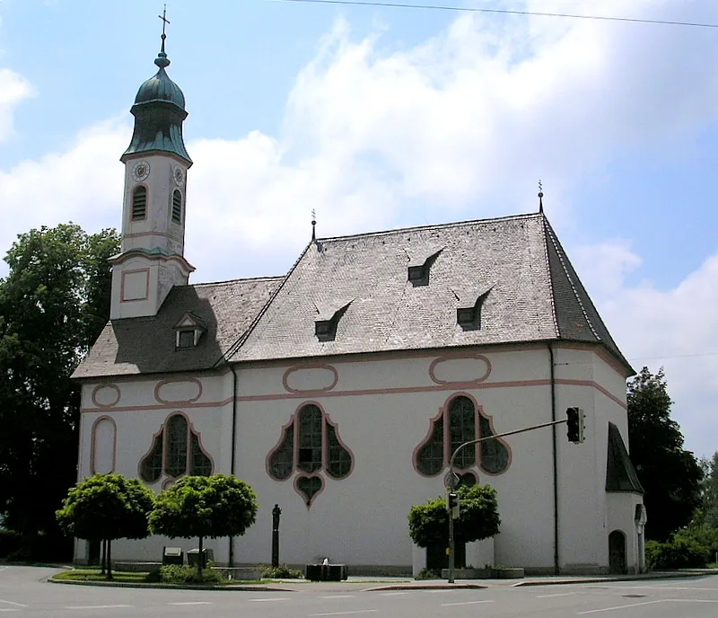Wallfahrtskirche zu Unserer Lieben Frau (Bobingen, Landkreis Augsburg, Bayerisch-Schwaben). Gesamtansicht von Norden. Eigene Aufnahme, Okt. 2007 / Pilgrimage church of Our Lady (Bobingen near Augsburg, Bavaria, Germany). Total view from the north. Own photo, Oct. 2007