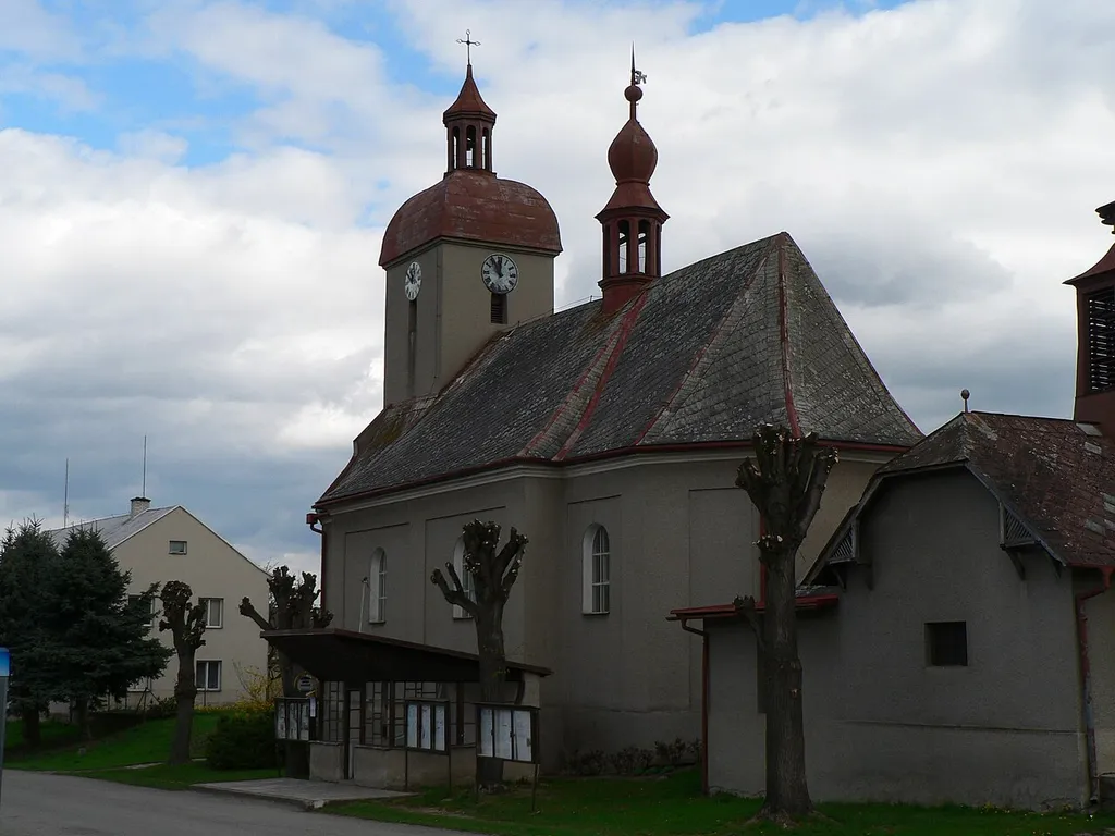 Kostel sv. Josefa v Paloníně.