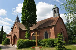 Kirche Leezen