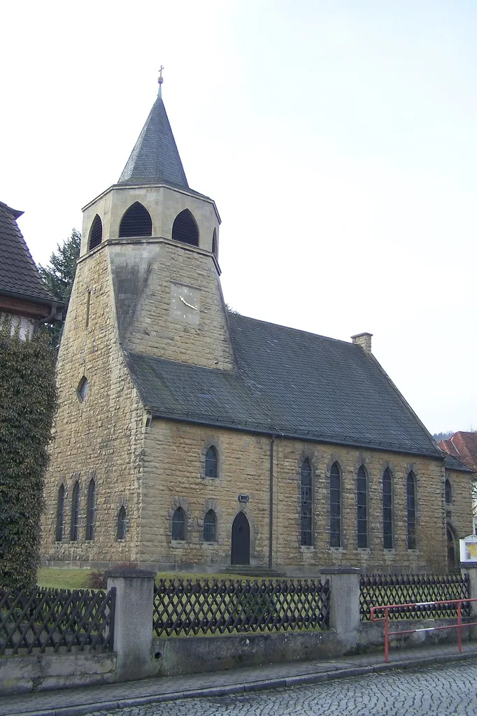 Die Kirche im Zentrum von Merkers.