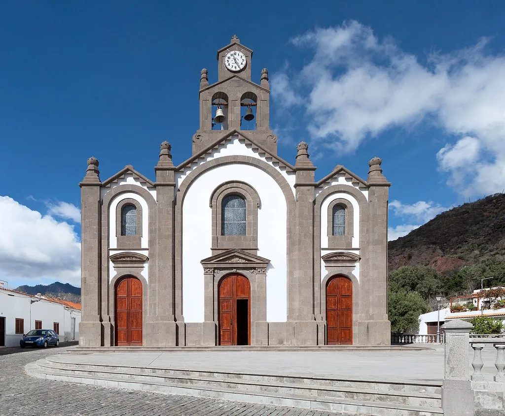 Facade of the Iglesia Santa Lucía de Tirajana, Santa Lucía de Tirajana, Gran Canaria, Canary Islands, Spain.