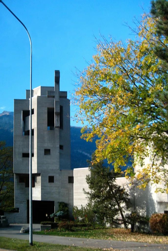 Holy Cross church
