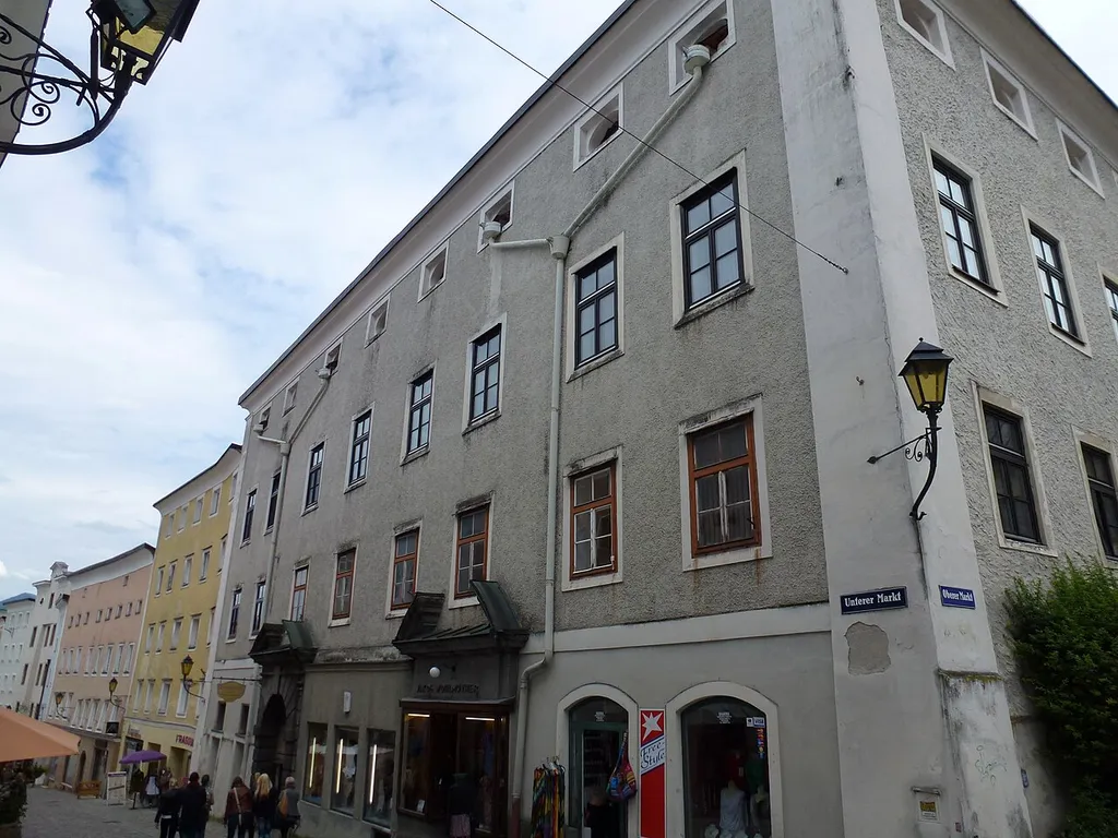Amtshof des Stiftes St. Peter in Salzburg