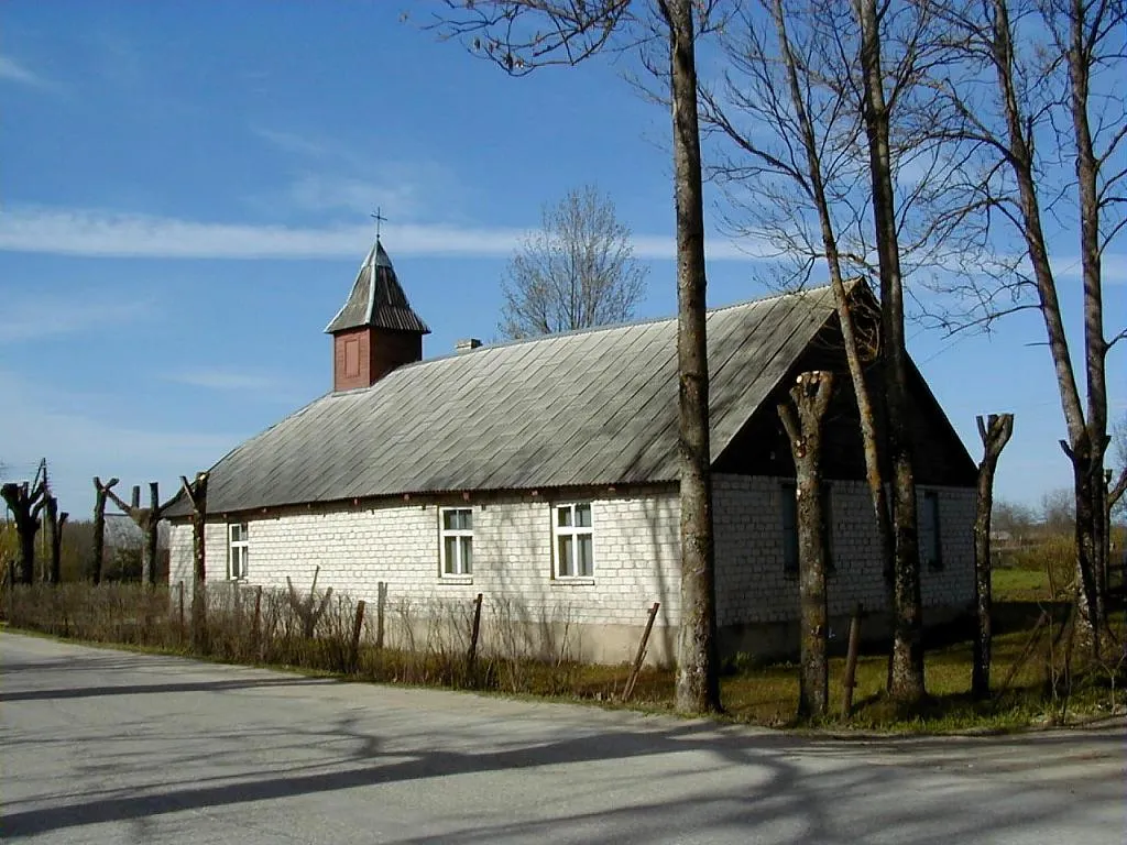 Iršu katoļu baznīca 2003-05-10