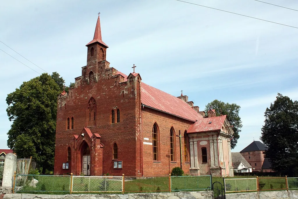 Siemczyno - zespół dawnego kościoła ewangelickiego, obecnie rzymskokatolickiego parafialnego pw. Matki Boskiej Różańcowej, 1854-1856