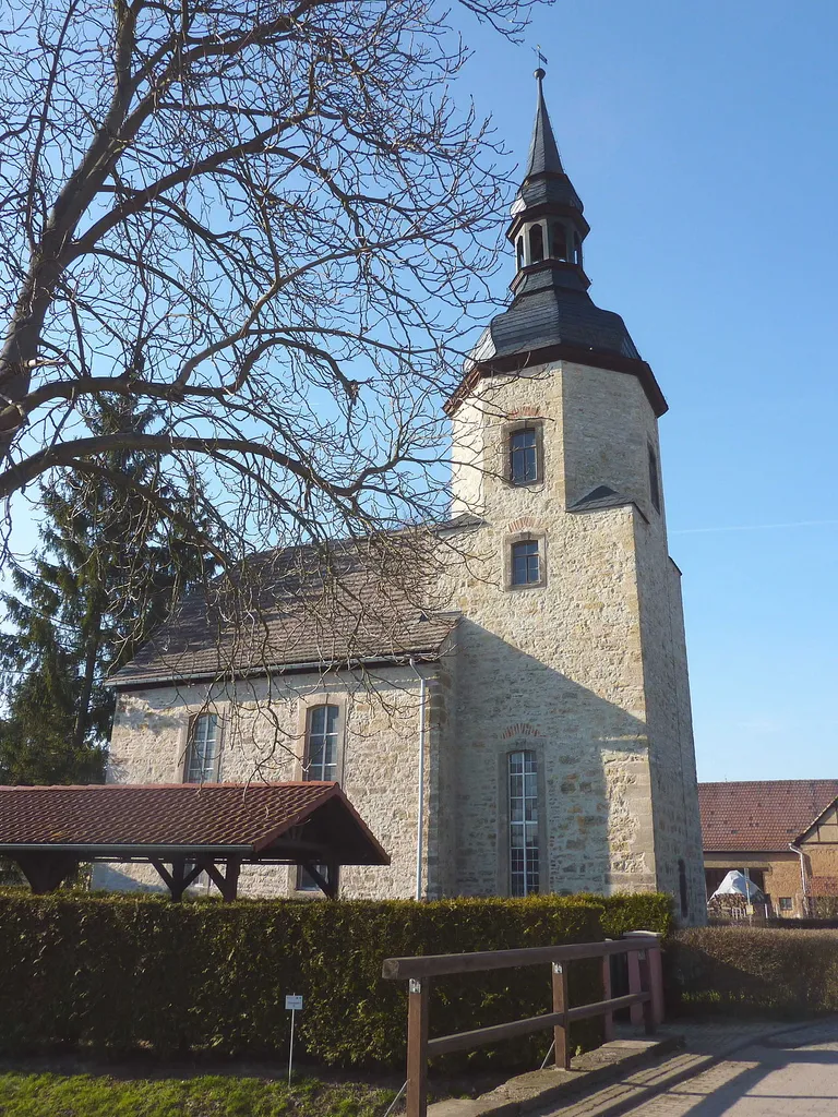 Kirche in Zäckwar, einem Ortsteil von Lanitz-Hassel-Tal im Burgenlandkreis in Sachsen-Anhalt/Deutschland, Ansicht von Süden
