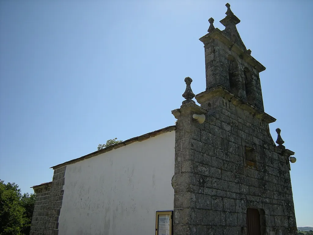 Igrexa de San Miguel de Randulfe, Paradela