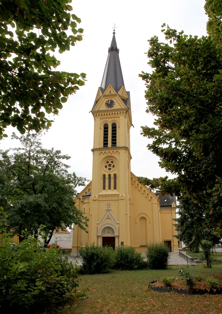 Die evangelische Pfarrkirche in der burgenländischen Gemeinde Gols.