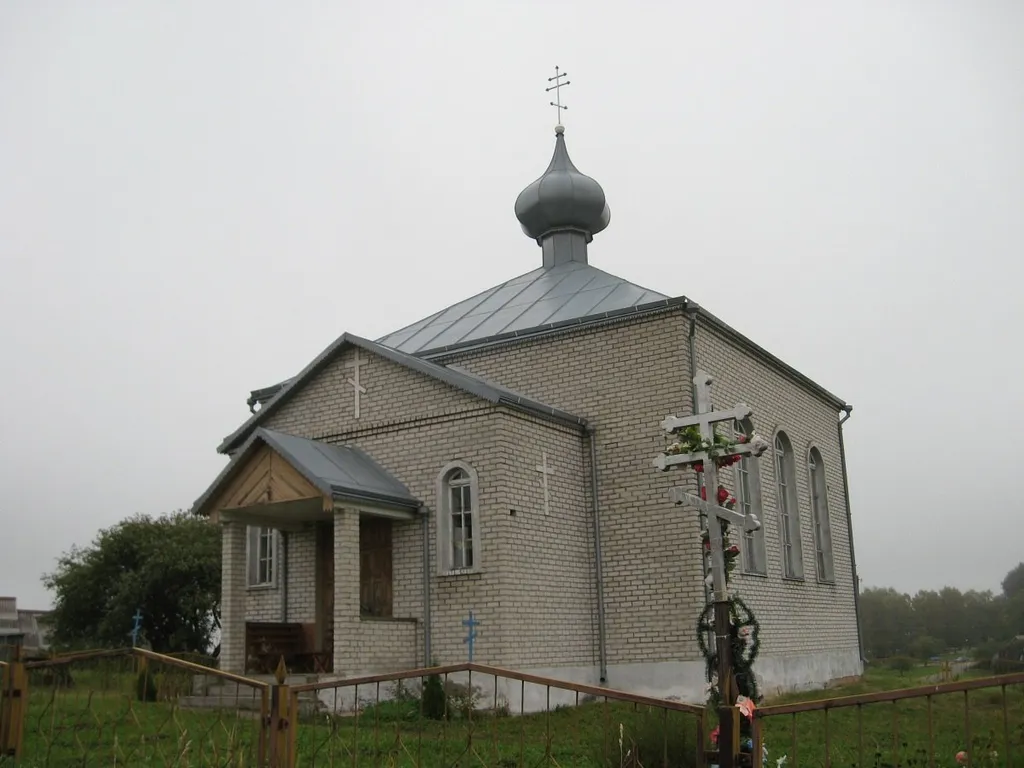 Доры. Царква