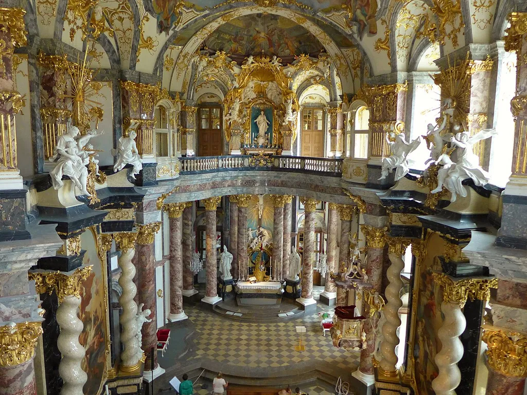 Hofkirche in Würzburg, Blick von der Empore