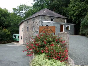 New Mill Full Gospel Church