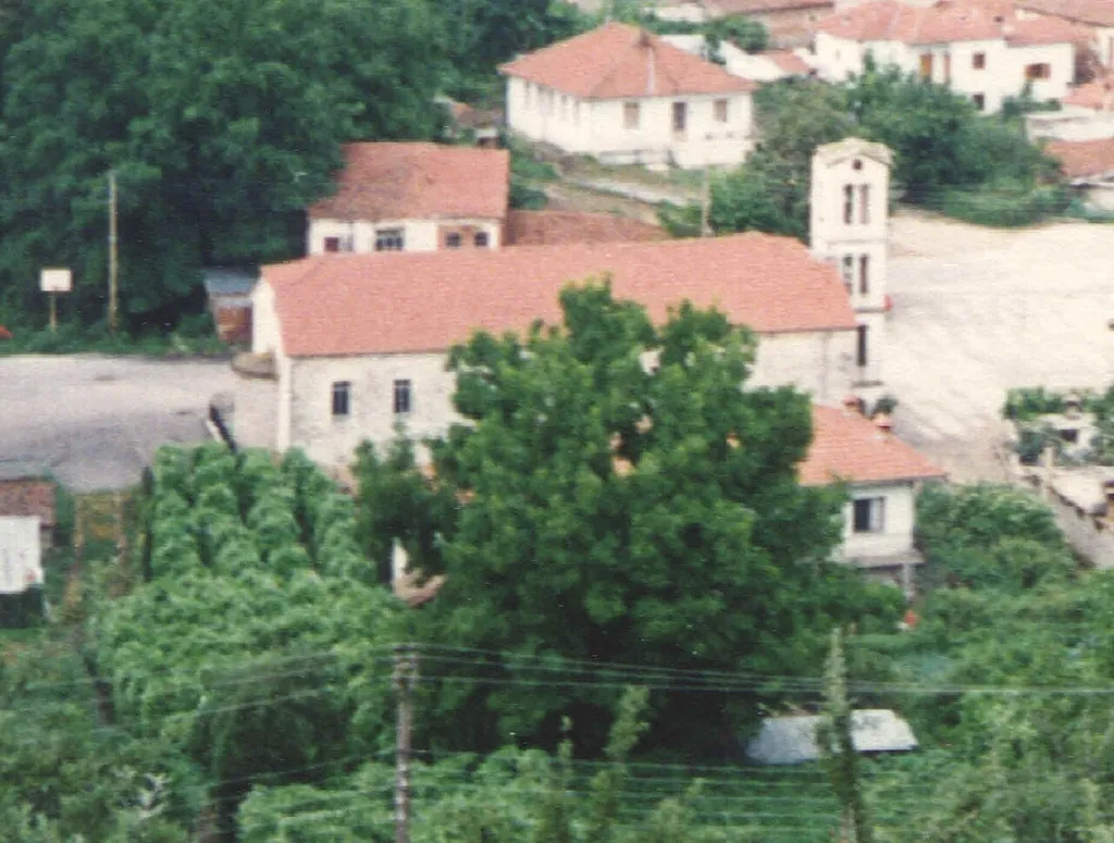 View of the village from the north. Middle mahala at centre with lower mahala in the backround