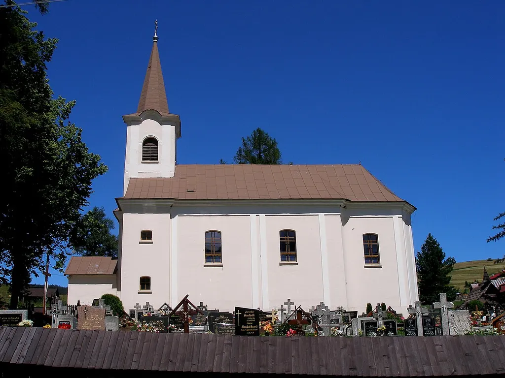 This media shows the protected monument with the number 706-1043/0 CHMSK/706-1043/0,CHMSK/706-1043(other) in the Slovak Republic.
