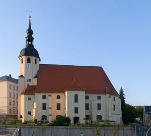 Kirche Kirchplatz 5